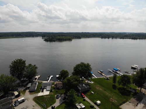 2 Ems B1d Ln, Leesburg, IN, 46538-8802 | Card Image