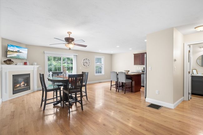 112 - 112 Pinewood Dr, Condo with 2 bedrooms, 3 bathrooms and 1 parking in Gardner MA | Image 8