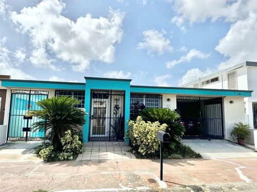 11-ak-PASEO MAGDALENA ST. Urb. Levittown Lakes, Toa Baja, PR, 00949 | Card Image