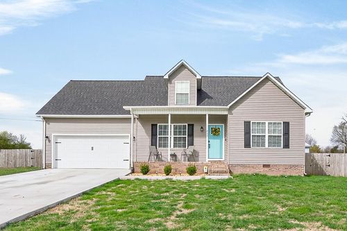 225 Peach St, Baxter, TN, 38544-4433 | Card Image