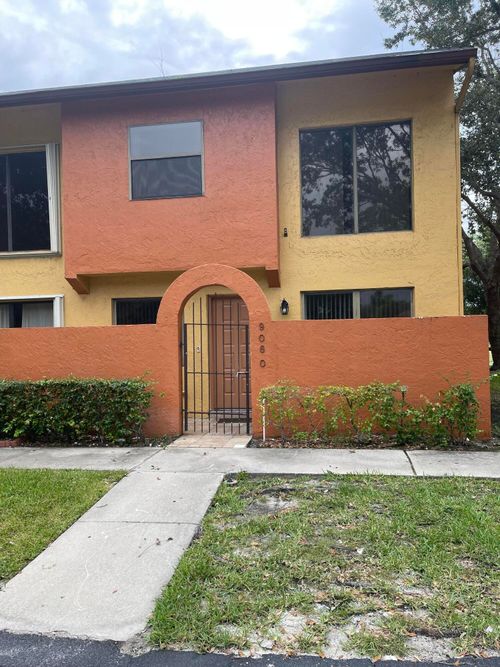 9060 Nw 45th Ct, Sunrise, FL, 33351-5324 | Card Image