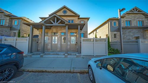 14-d-931 Glasgow St, Kitchener, ON, N2N0B6 | Card Image