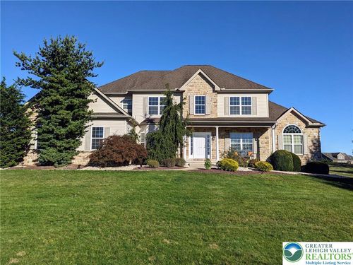 145 Fox Rdg, Nazareth, PA, 18064-8109 | Card Image