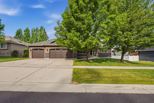9407 N Seminole St, Spokane, WA, 99208-7576 | Card Image