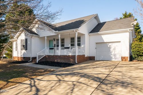 11 Hemlock Ct, Angier, NC, 27501-9237 | Card Image