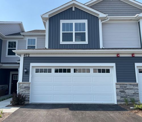 472-472 Carpathian Dr, Crystal Lake, IL, 60012-2243 | Card Image