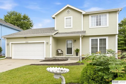 14464 Fowler Ave, Omaha, NE, 68116-6620 | Card Image