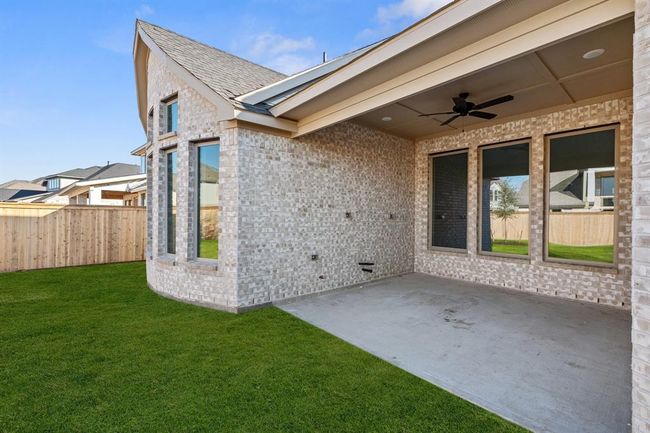 21950 Frosted Elfin Dr, House other with 5 bedrooms, 3 bathrooms and 3 parking in Cypress TX | Image 24