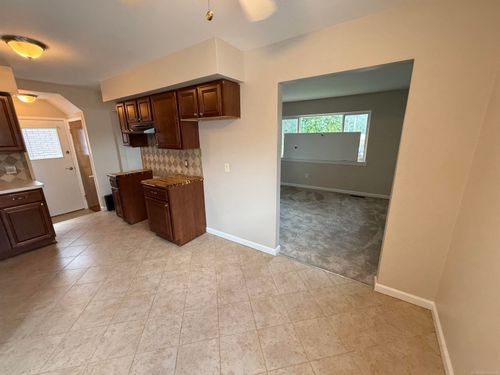 20833 Anita St Street, Harper Woods, MI, 48225 | Card Image