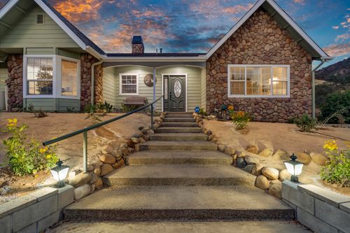 42076 Black Oak Dr, Three Rivers, CA, 93271-9674 | Card Image