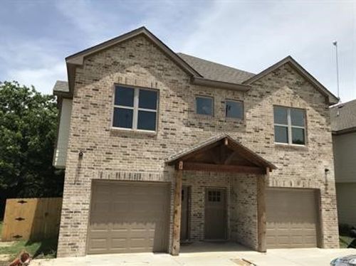 460-460 Pecan Holw, Ennis, TX, 75119-8404 | Card Image
