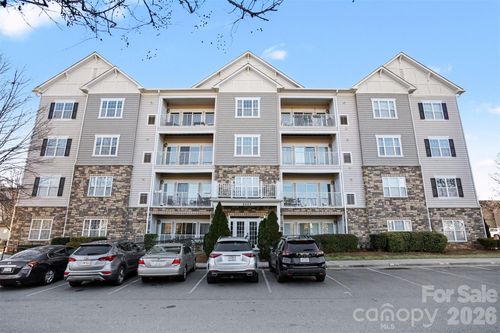 6605 Central Pacific Ave, Charlotte, NC, 28210-4166 | Card Image