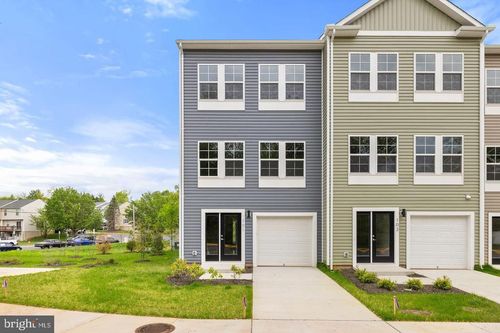 101 Sage Creek Ct, MANASSAS PARK, VA, 20111-2183 | Card Image