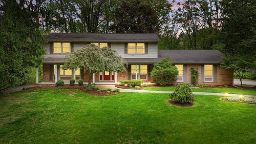 1558 Sylvan Glen Rd, Okemos, MI, 48864-3715 | Card Image