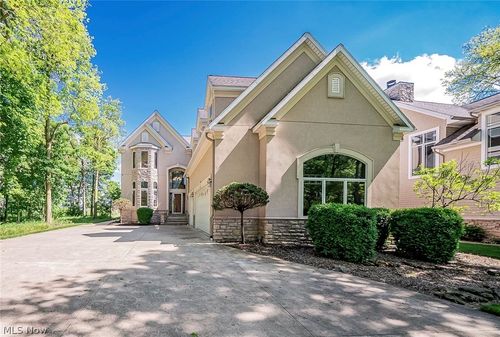 3706 E Baycliffs Dr, Lakeside Marblehead, OH, 43440-3092 | Card Image