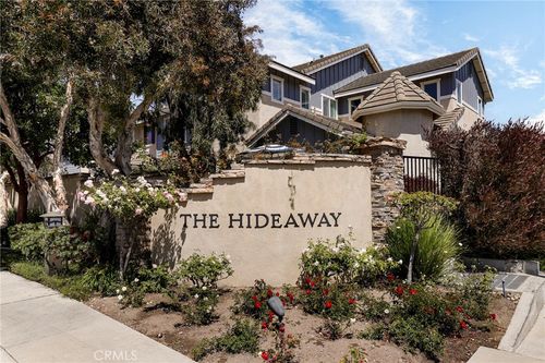 330 Harbor Breeze Dr, Port Hueneme, CA, 93041-3226 | Card Image