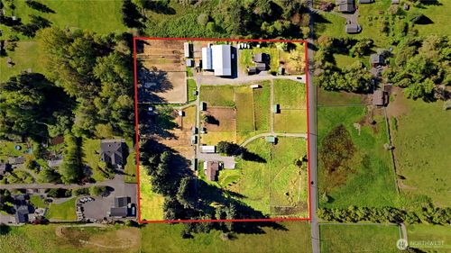 7229 65th Ave Se, Snohomish, WA, 98290-6046 | Card Image