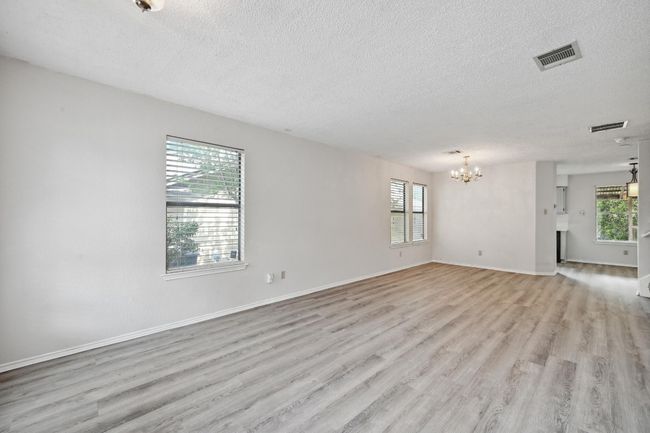 8803 Peppergrass Cv, House other with 4 bedrooms, 3 bathrooms and 2 parking in Austin TX | Image 5