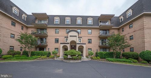 apt-303-601 Montgomery Ave, BRYN MAWR, PA, 19010-3537 | Card Image