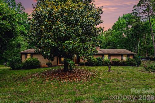 2871 Loviee Rd, Lincolnton, NC, 28092-9171 | Card Image