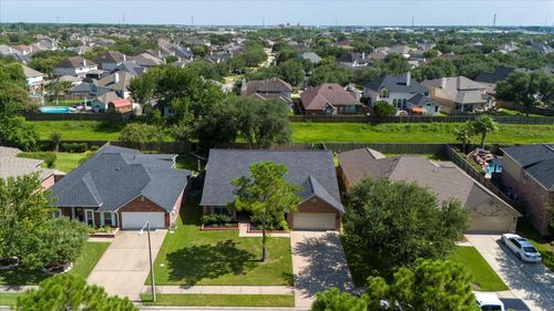 1017 Hyland Ln, League City, TX, 77573-5209 | Card Image