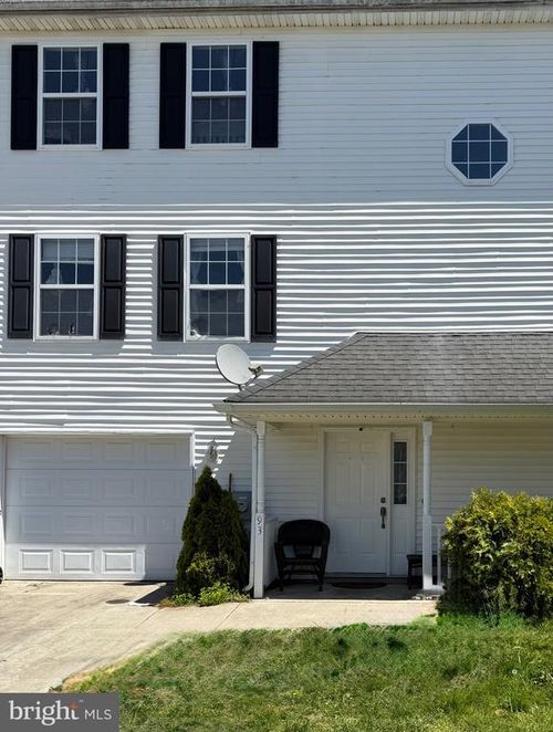 93 Downey Oak Cir, WYOMING, DE, 19934-5213 | Card Image