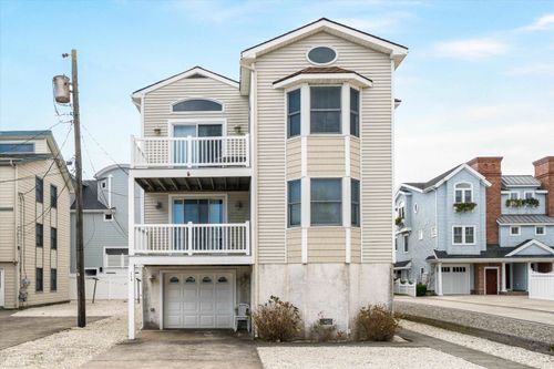 110 93rd St, Sea Isle City, NJ, 08243-1040 | Card Image