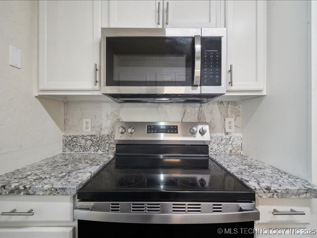 2218 Quantico St, Townhouse with 3 bedrooms, 3 bathrooms and null parking in Broken Arrow OK | Image 8