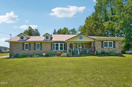 110 Grannys Dr, Warrenton, NC, 27589-9012 | Card Image