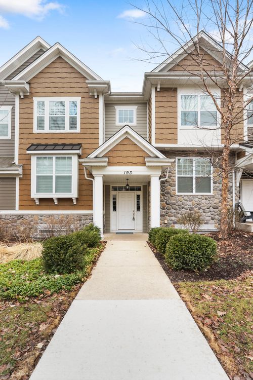 193 2nd Ave, Fontana, WI, 53125-1222 | Card Image