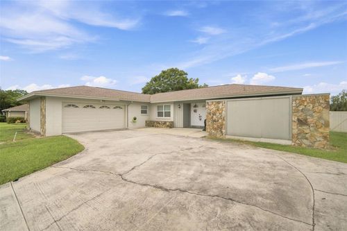 2901 Beagle Pl, Seffner, FL, 33584-5903 | Card Image