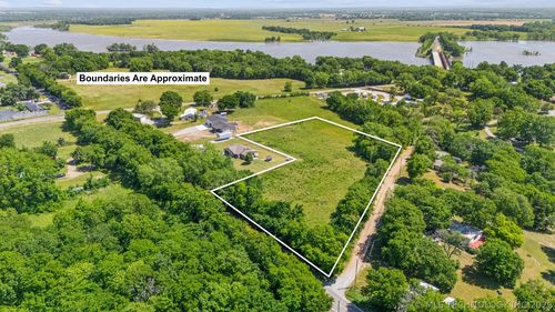 1 N 440 Road, Adair, OK, 74330 | Card Image