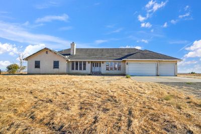 17005 Billy Wright Rd, House other with 4 bedrooms, 2 bathrooms and null parking in Los Banos CA | Image 1