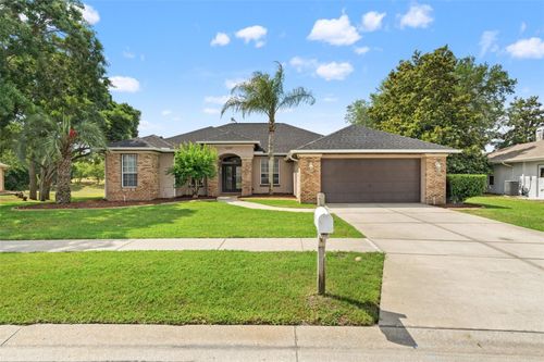 10327 Velvetseed Cir, SPRING HILL, FL, 34608-9422 | Card Image
