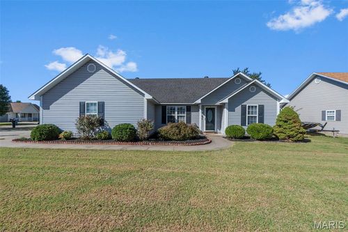 125 Albert Drive, Sikeston, MO, 63801 | Card Image