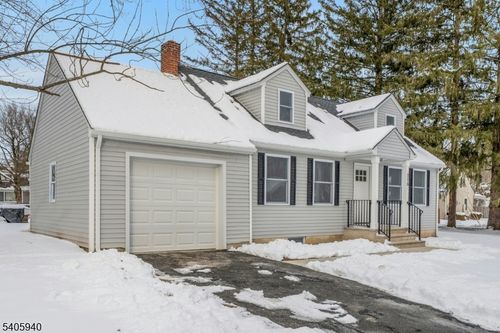 116 W Sunset Blvd, Newton, NJ, 07860-6013 | Card Image