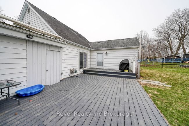 24 Loveys St E, House other with 3 bedrooms, 2 bathrooms and 5 parking in Hickson ON | Image 36