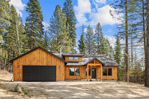 121 Bitterroot Ln, Ronald, WA, 98940-1419 | Card Image