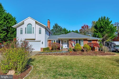 3032 Crane Dr, FALLS CHURCH, VA, 22042-3005 | Card Image