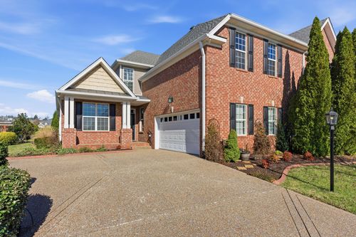 1310 Waxwing Dr, Hermitage, TN, 37076-5616 | Card Image