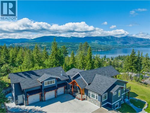 3401 Roncastle Road, Blind Bay, BC, V0E1H1 | Card Image