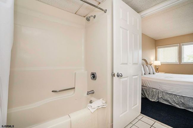 112 - 812 Ocean Ave, Condo with 1 bedrooms, 1 bathrooms and null parking in Ocean City NJ | Image 18