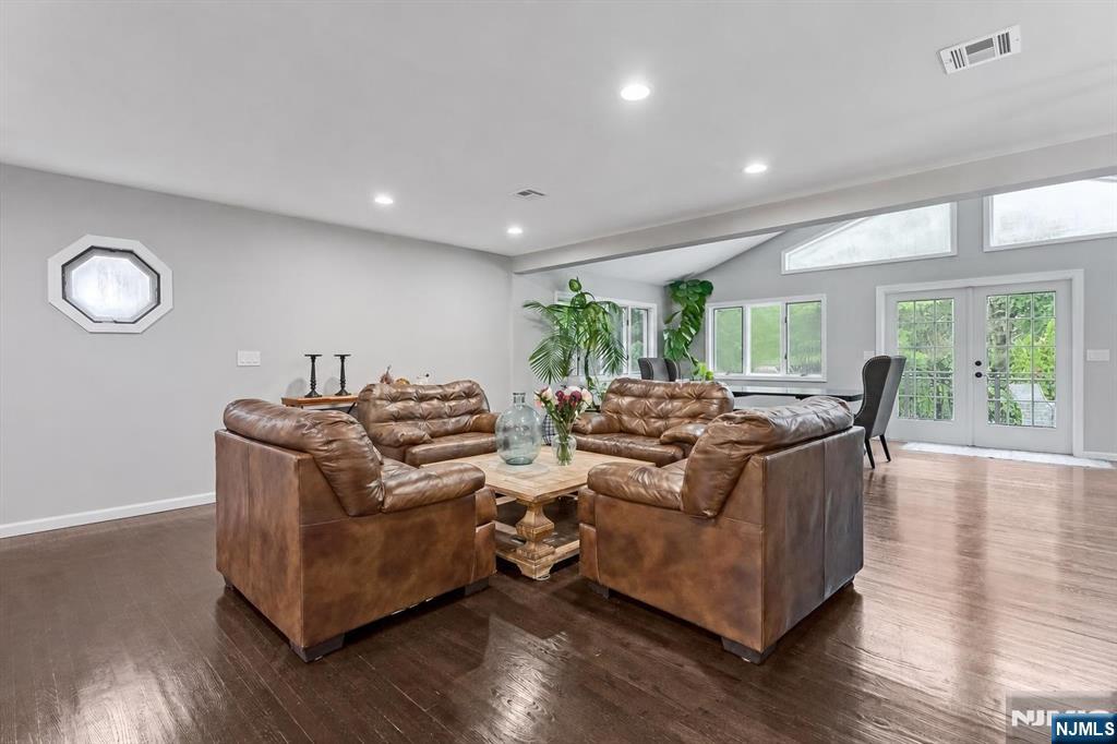 Residential in Montville Township 5
