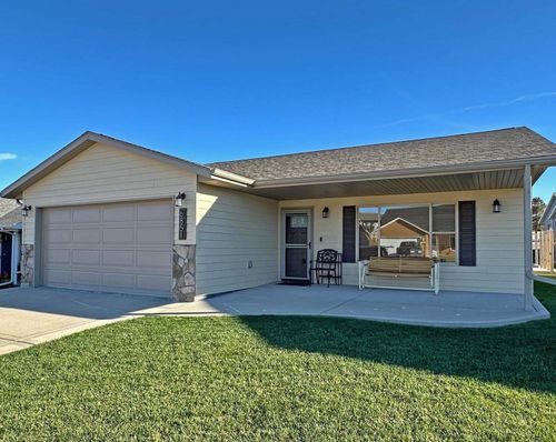  Mulberry Dr, Summerset, SD, 57718-9165 | Card Image