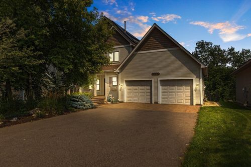 606 Sterling St S, Maplewood, MN, 55119-6783 | Card Image