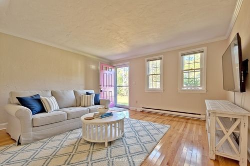 apt-18e-300 Falmouth Rd, Mashpee, MA, 02649-2695 | Card Image