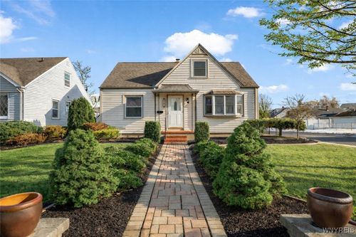 101 Wendover Ave, Tonawanda, NY, 14223-2731 | Card Image