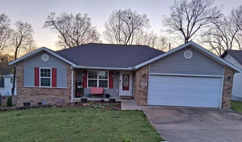 1800 Sally Ann Ave, Neosho, MO, 64850-3021 | Card Image