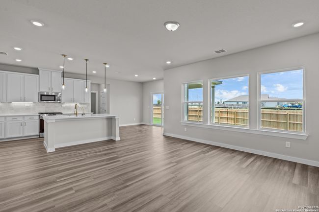 1520 Upwell Crk, House other with 3 bedrooms, 3 bathrooms and null parking in New Braunfels TX | Image 17