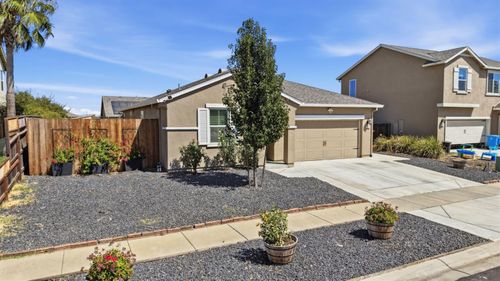 3777 Arcano Ave, Olivehurst, CA, 95961-4467 | Card Image